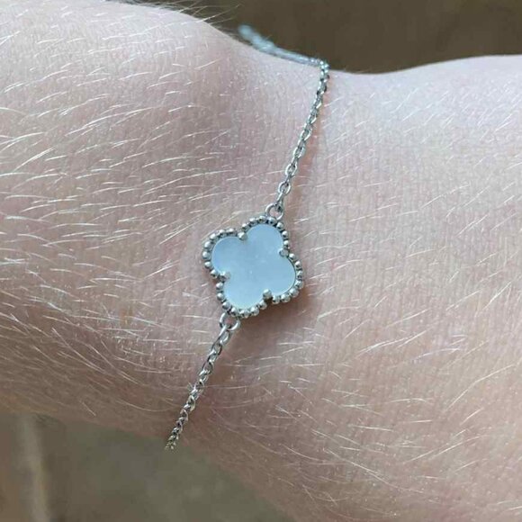 Mother-of-pearl on Silver Chain Bracelet | 8 inches long | Great Condition - Picture 1 of 4